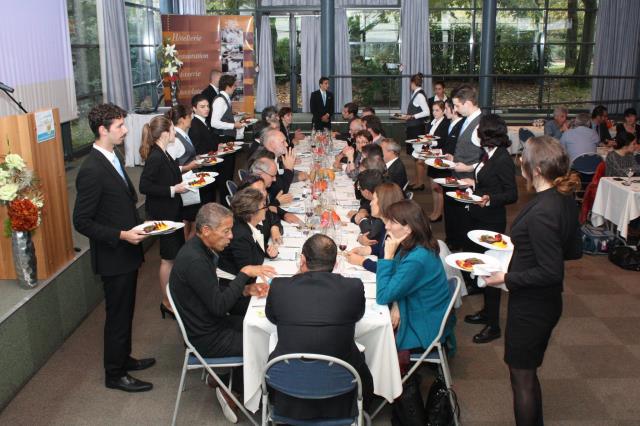 L'EPMTTH a organisé un banquet bio.