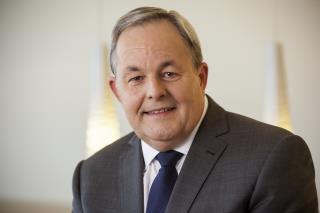 « AccorHotels dispose de 18 académies de formation dans le monde, qui construisent et proposent des...