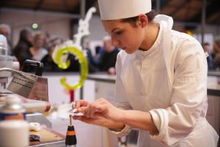 Florence Lesage (21 ans, Picardie) a remporté la première place dans la catégorie pâtisserie.