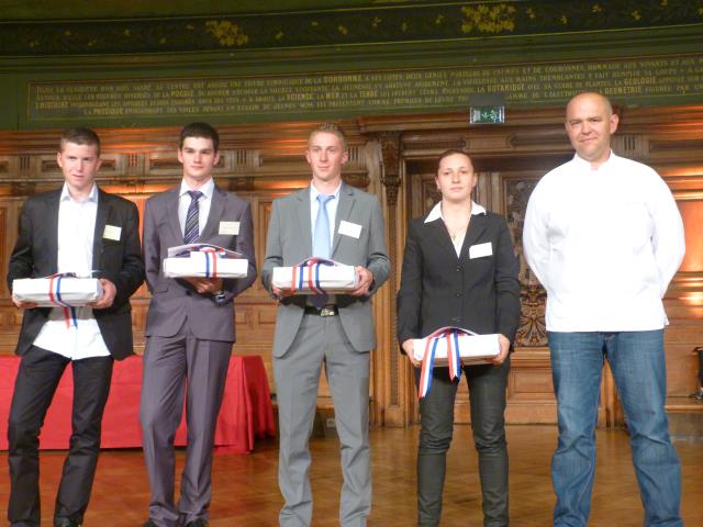 Organisation et production culinaire : 1er prix : Boris Chapon, lycée professionnel Marie Curie à Saint-Jean-du-Gard (30), 2e prix : Gabriel Curschellas, lycée des métiers de Mazamet (81), 2e prix : Damien Gilg, SEP du lycée hôtelier d'Illkirch-Graffensta