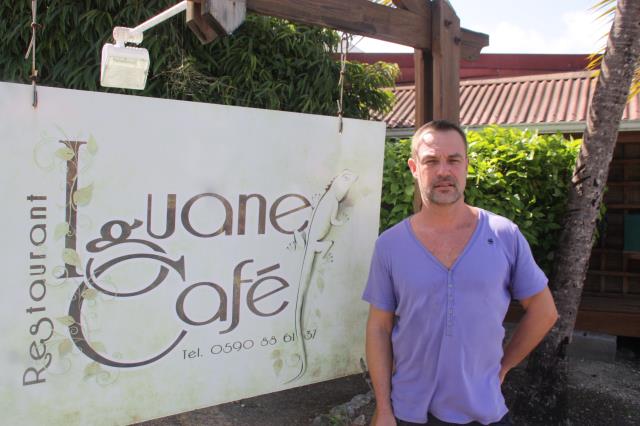 Sylvain Sérouart regrette que les apprentis qu'ils forment ne puissent s'installer, faute de moyens, sur l'île.
