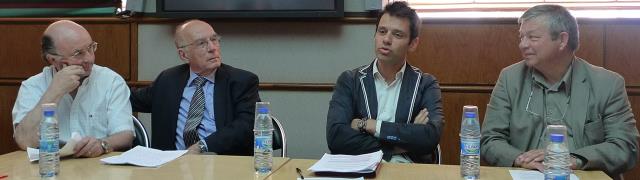 (de gauche à droite) : Franci Robin (UMIH 13), Danier Conte (Bdr Tourisme), Nicolas Guyot (CCI Marseille Provence) et Jean-Marc Biogoux (CCI Pays d'Arles). Ensemble ils ont créé le guichet unique tourisme.