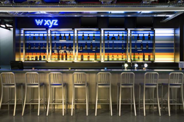 w yyz bar