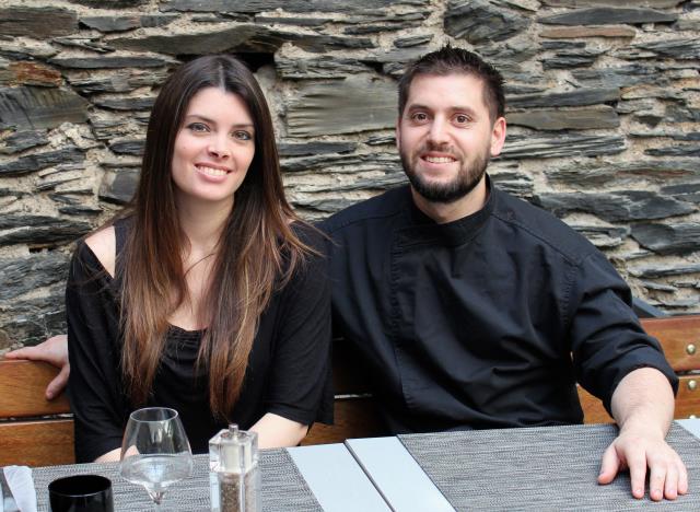 Gaëlle et Richard Cerini dans leur brasserie chic du boulevard Ayrault à Angers. En attendant l'ouverture de leur première table gastronomique, dans un hôtel particulier du XVIIe, à deux pas de la place du Ralliement.
