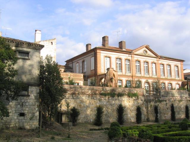 Façade de l'hôel Hutot de la Tour