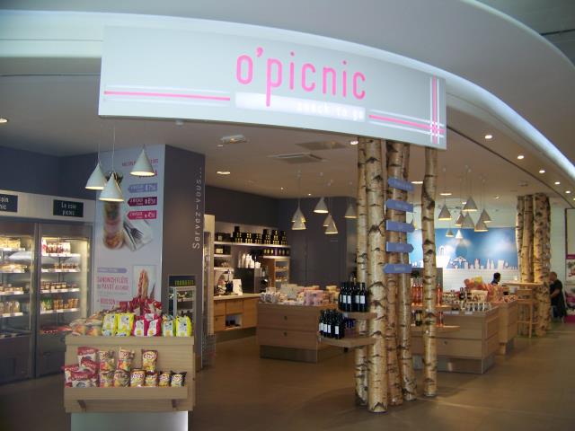 Le point de vente O'Picnic a été créé sur-mesure par SSP pour  cet aéroport