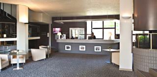 Hall de l'Ibis Style.