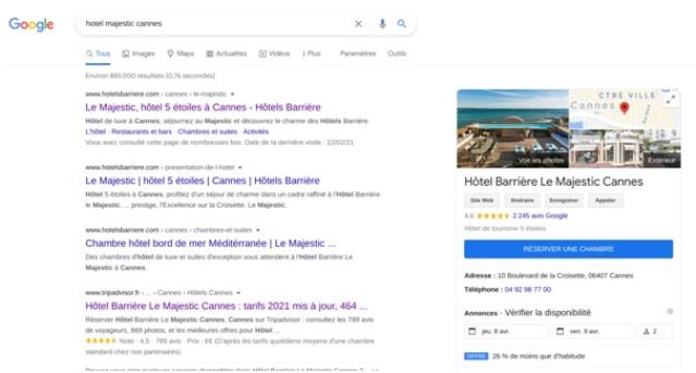 La fiche Google My Business apparaît sur la droite dans les résultats de recherche Google mais aussi dans Maps.