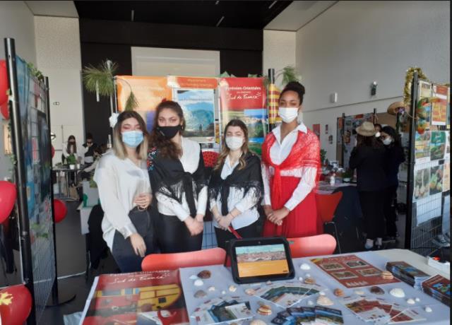 Equipe des Pyrénées-Orientales : Méline, Emma, Pauline et Jennifer