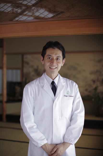 Takuji Takahashi.