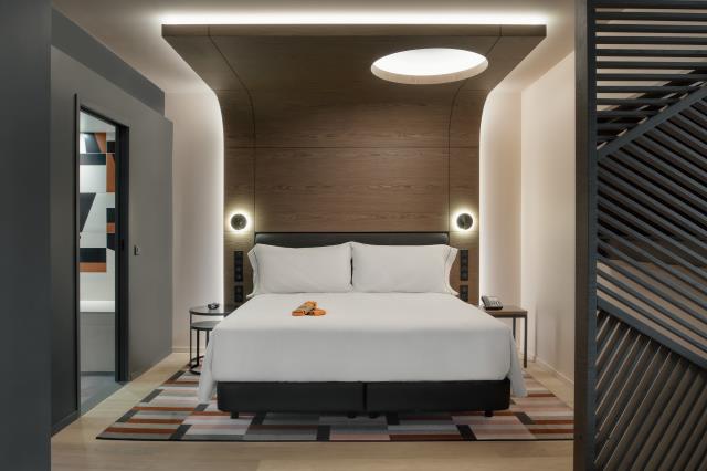 Une chambre du Canopy by Hilton Trocadero.
