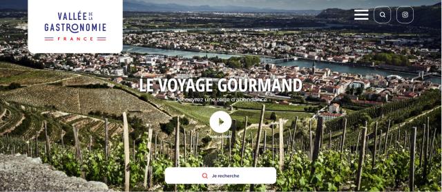 Le site web www.valleedelagastronomie.com recense toute l'offre touristique liée à la gastronomie présente dans la vallée.