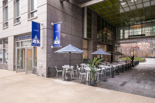 Côté Manhattan, Blue Stone Lane - la chaîne de coffee shops australiens - ouvre son dixième café à Battery Park