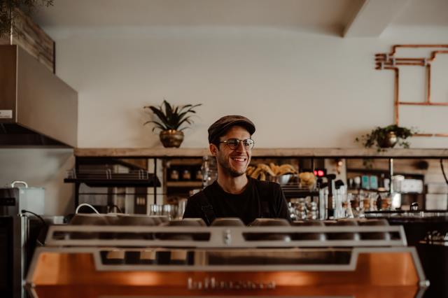 Arbuste fait partie des lauréats 2024 du concours du Meilleur Coffee Shop.