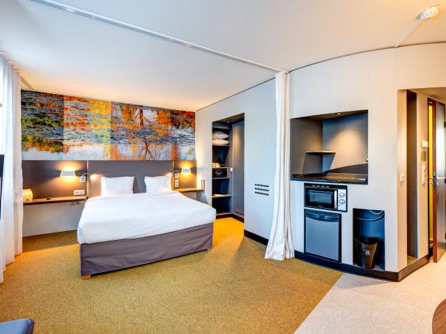 Une chambre du B&B Home Rueil-Malmaison 