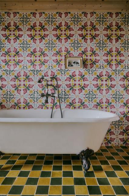 Salle de bains de la suite prestige Jacques, de l'hôtel Saint-Georges, à Megève.