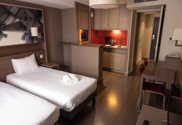 Un studio pour deux personnes du B&B Home Caen centre gare