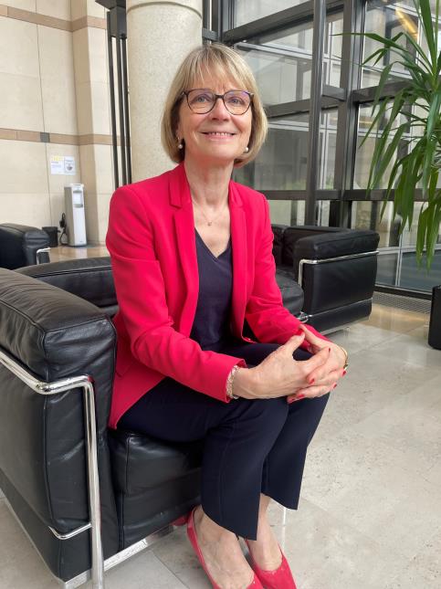 Véronique Louwagie ministre déléguée en charge du Commerce, de l’Artisanat, des Petites et Moyennes entreprises et de l'Économie sociale et solidaire