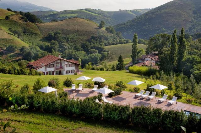 L'Auberge Ostapé à Bidarray, un domaine de 45 hectares racheté par Matthieu Gufflet.