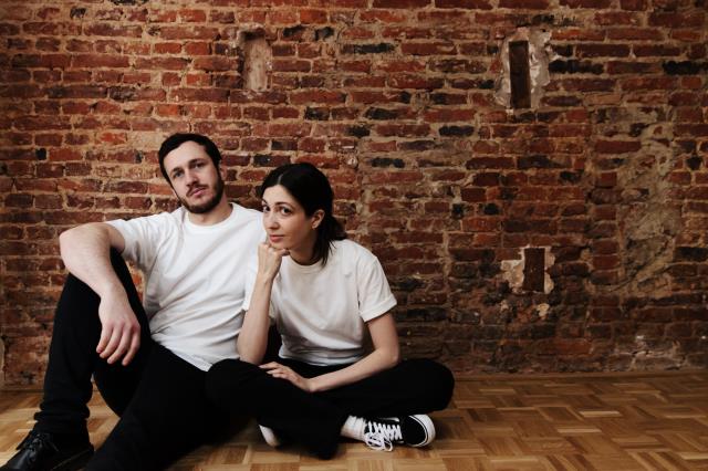 Valentina Giacobbe et Julien Ingaud-Jaubert, un duo passionné derrière le succès de Ginko à Lille, récompensé par une étoile Michelin et le prix Michelin du Jeune chef. 