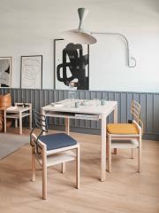 Pour Adagio, sensible à une hospitalité engagée, la maison Ligne Roset et le designer Thomas Delagarde ont développé une table, des assises – qui se font chevets le soir - et un luminaire, le tout certifié Eco Impact.