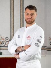 Le Chef de Mareluna, Francesco Fezza