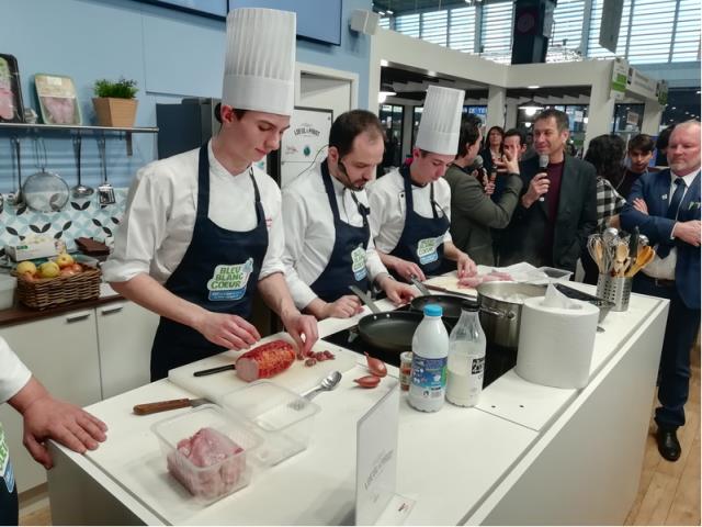 Les élèves du lycée Yvon Bourges ont réalisé des démonstration culinaires tout au long de la journée