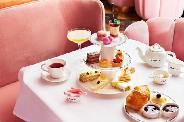 Le plateau de mignardises chez Sketch.