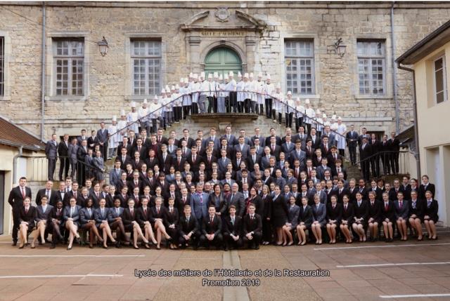 Les élèves du lycée des métiers Hyacinthe Friant promotion 2019