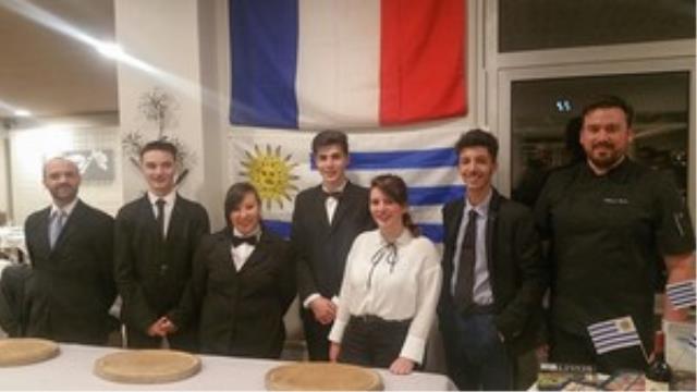 Les signataires du partenariat Franco-Uruguayien
