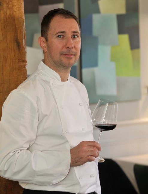 Laurent Deconinck fait de sa passion pour les accords mets-vins un atout au service de sa cuisine.