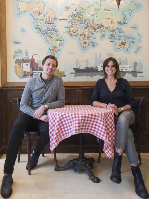 Les jumeaux Margot et Félix Dumant, associés pour créer le Routier « Aux bons crus », à Paris (XIe).