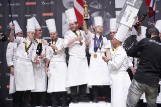 Le podium : Danemark, Suède, Norvège.