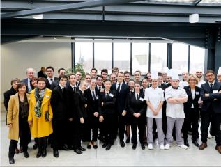 Les élèves du lycée Quercy Périgord, leurs professeurs Messieurs Hequect, Augé, Pagès, David,...