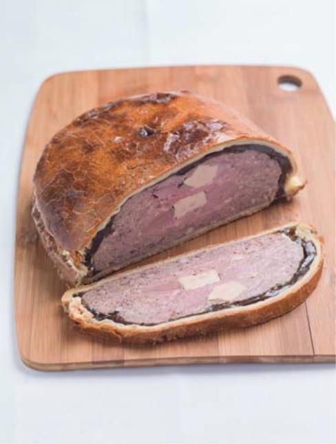 Terrine de queue de boeuf sauce gribiche.