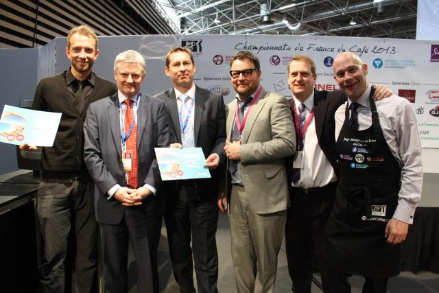 De gauche à droite, Ludovic Loizon, David Veal, Garett Buckley, Jens Thomsen, Jeremy Southgate et Michael McCauley.
