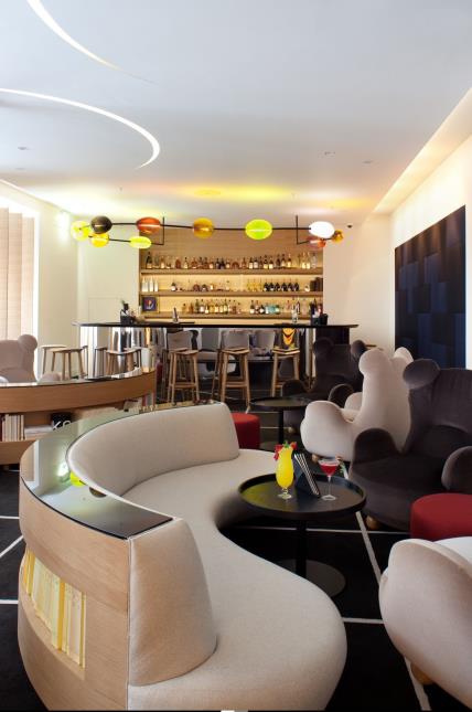 Bar lounge