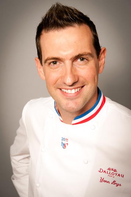 Yann Brys, chef pâtissier chez Dalloyau à Paris