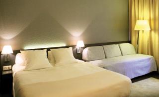 Une chambre triple.