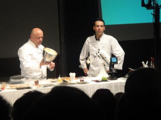 Thierry Marx et Raphaël Haumont en pleine démonstration