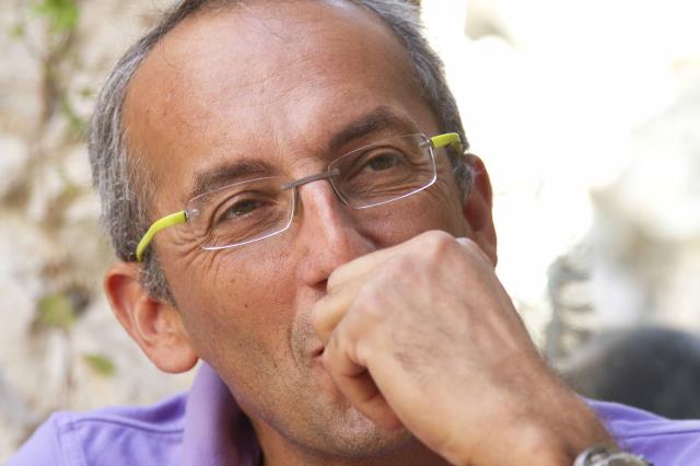 Michel Portos.