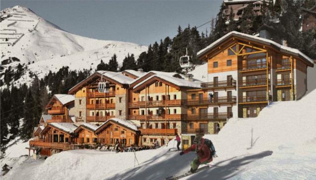 L'hôtel Carlina 4 étoiles complète son offre avec une nouvelle résidence attenante.
