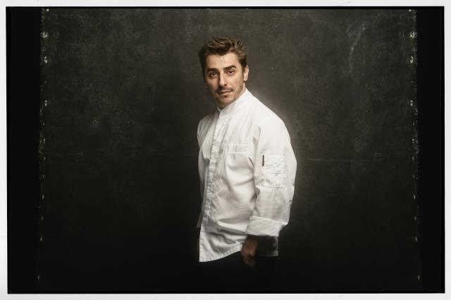 Jordi Roca, le petit dernier, un as de la pâtisserie.