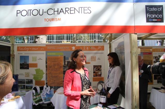 Ségolène Royal défendant les atouts de Poitou Charente, région dont elle préside le conseil régional.