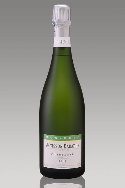 Pinot noir et chardonnay pour cette cuvée de Janisson non dosé, parfaite sur un repas.