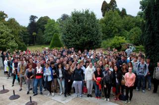 Les élèves et les enseignants  sur le site du lycée agricole de Kerberenez à Plomelin (29)