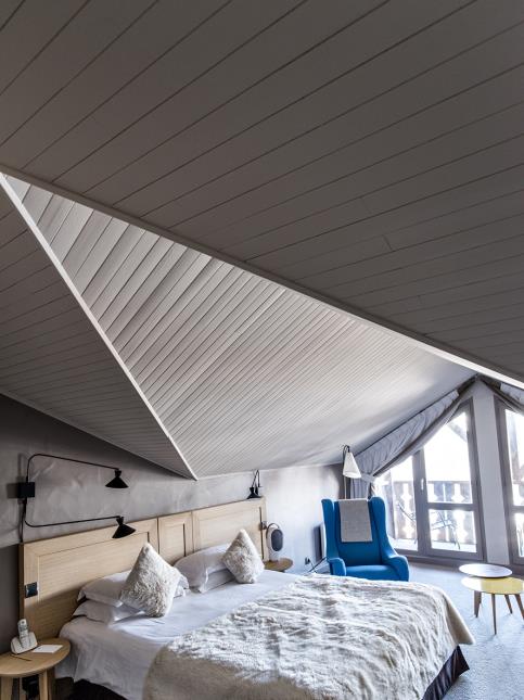 Une chambre privilège de l'Hôtel des 3 Vallées, à Courchevel.