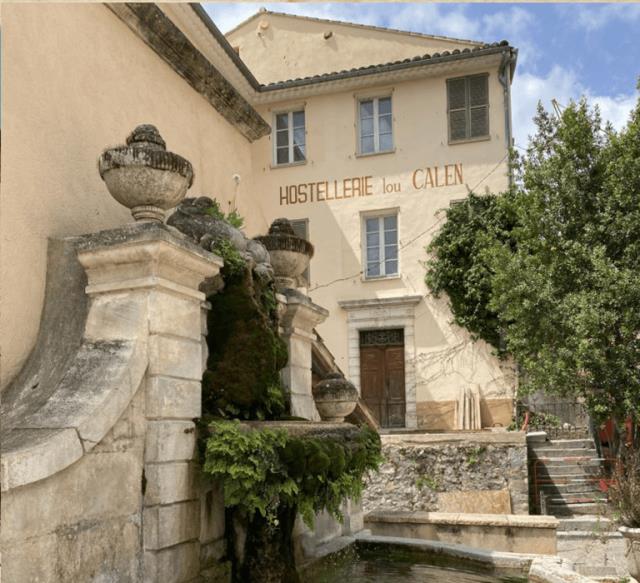 Le Lou Calen, à Cotignac, a été fermé pendant vingt ans.