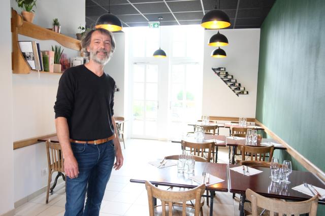 Walter Jarroir a complèrement retransformé l'ancien bar du village en restaurant traditionnel