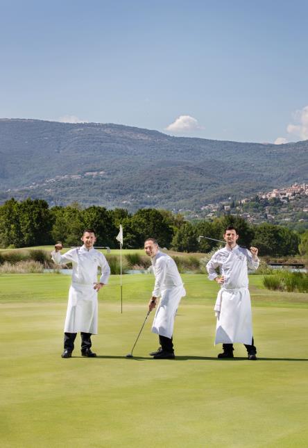 Les chefs de Terre Blanche Hotel : Christophe Schmitt, Jérémie Gressier et André Quentin.